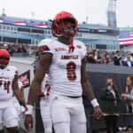 Lamar Jackson Redefining the Quarterback Position